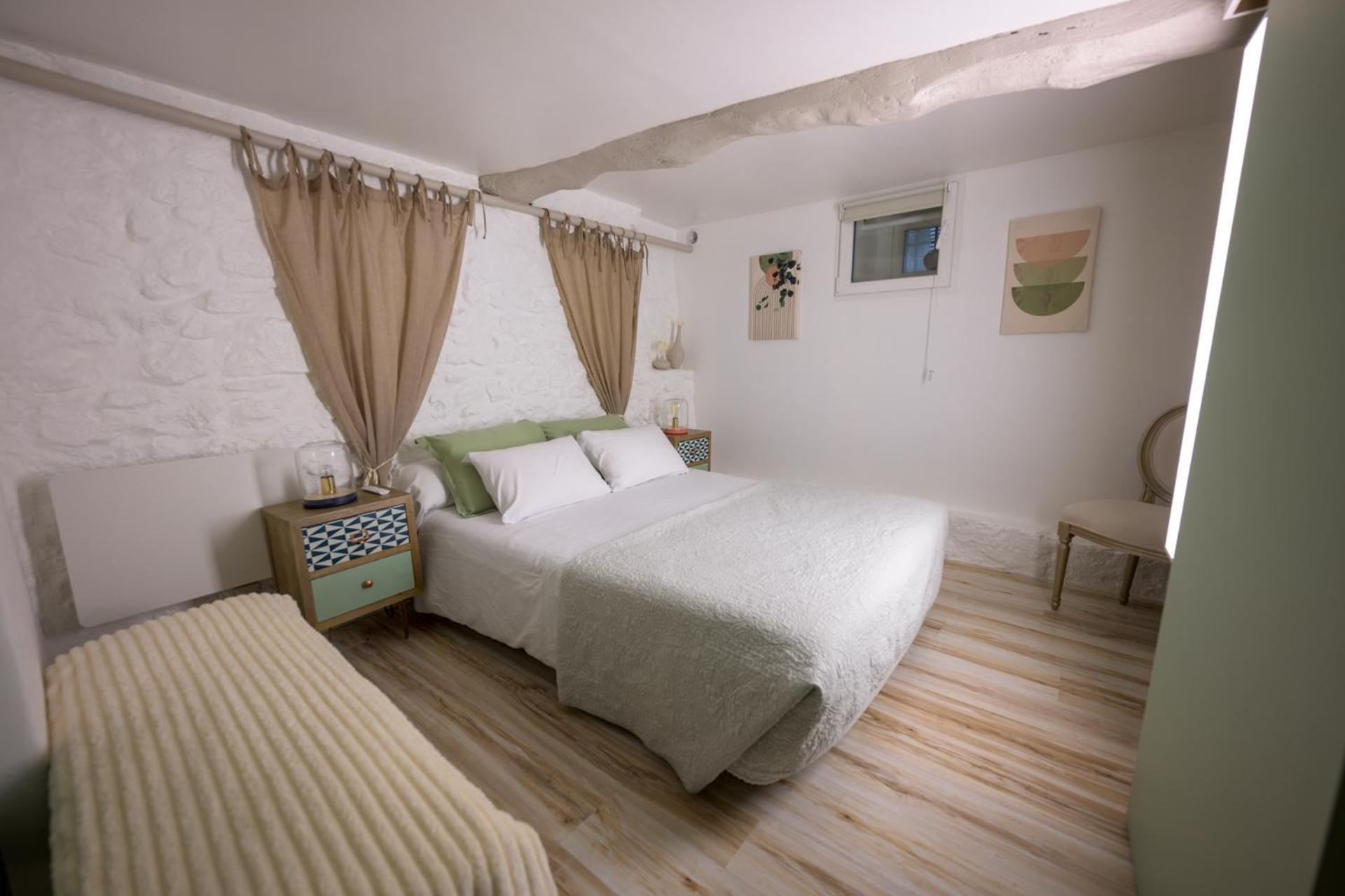 Cosy Flat In The Heart Of Valbonne Village מראה חיצוני תמונה