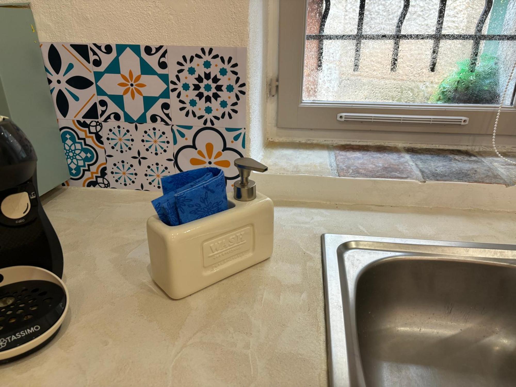 Cosy Flat In The Heart Of Valbonne Village מראה חיצוני תמונה